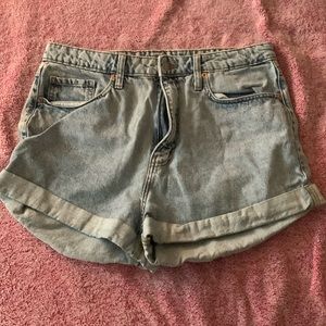 light blue washed denim high waist shorts
